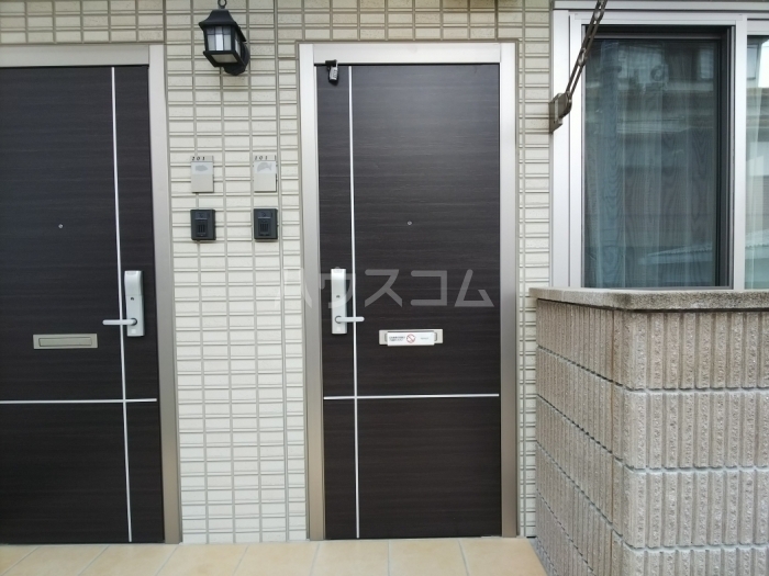 16/24 エントランス