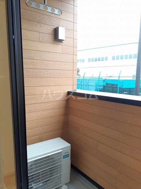 14/22 バルコニー