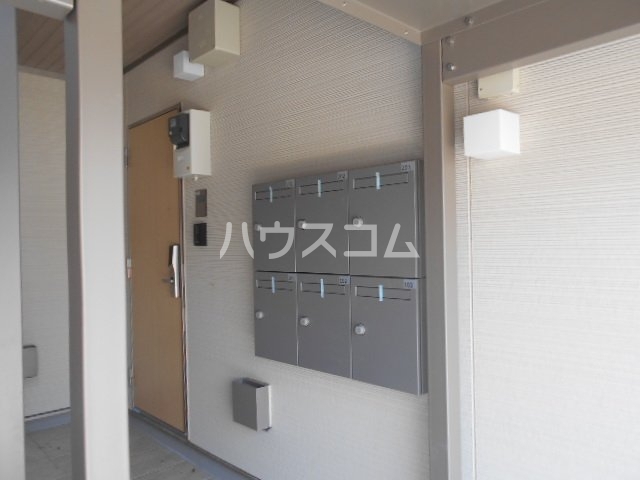 2/4 エントランス