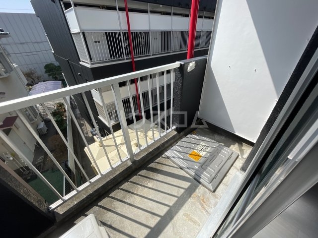 15/27 バルコニー