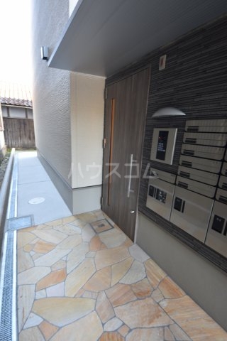 2/11 エントランス