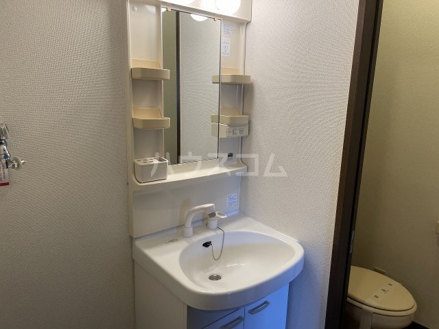 17/30 洗面
