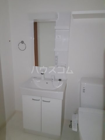 13/30 洗面