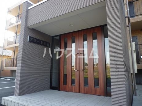 20/22 エントランス