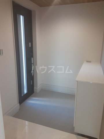 13/30 玄関