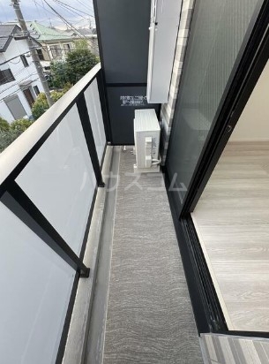 13/23 バルコニー