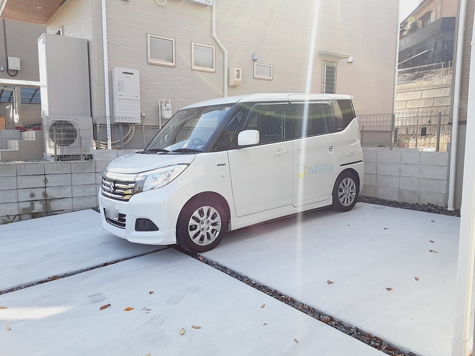 28/30 駐車場