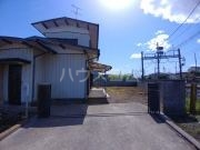 18/27 エントランス