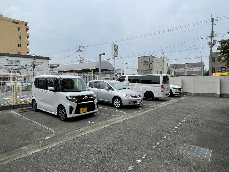 26/30 駐車場