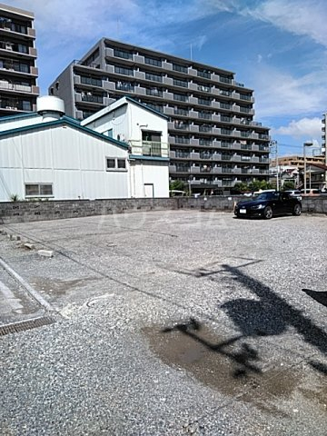 21/30 駐車場