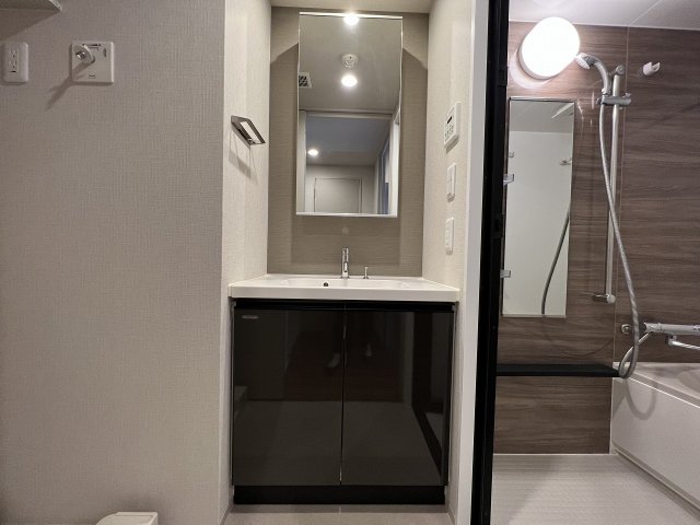 13/30 洗面