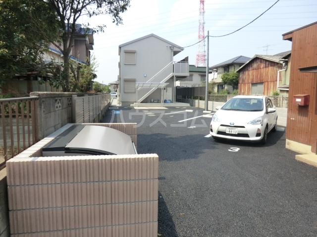 21/29 駐車場