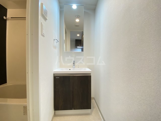 18/30 洗面