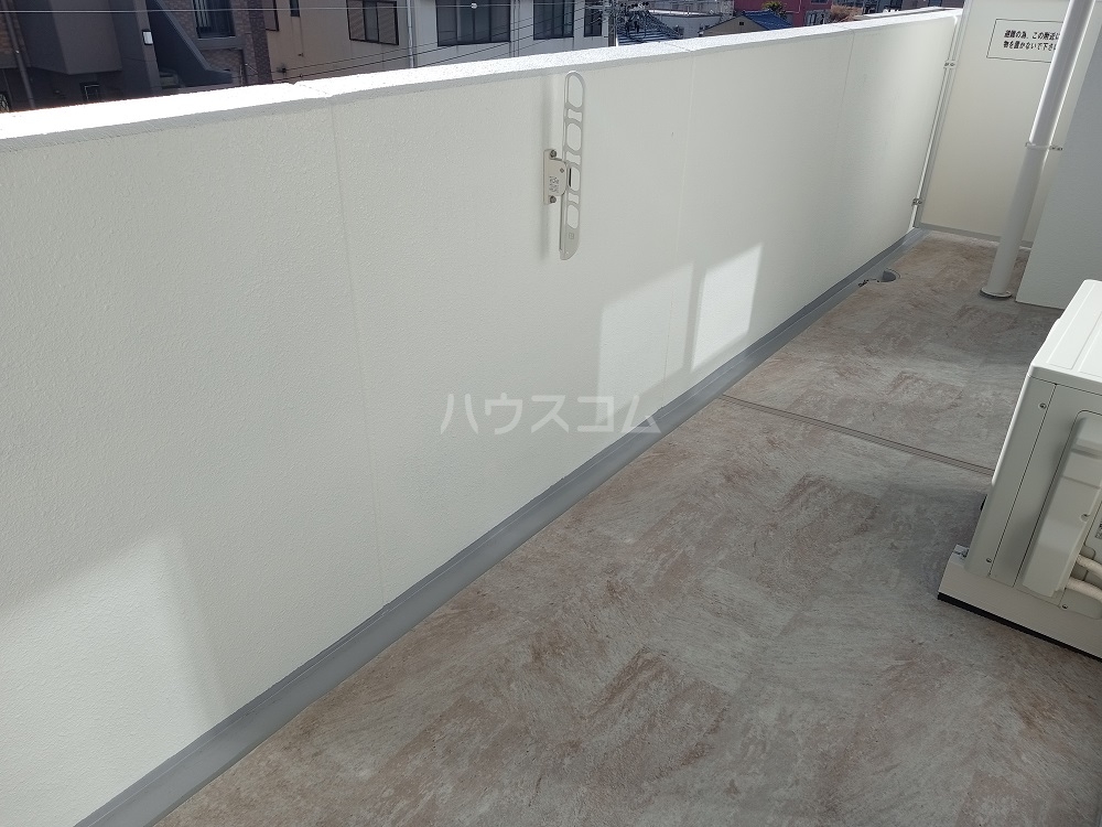 21/30 バルコニー