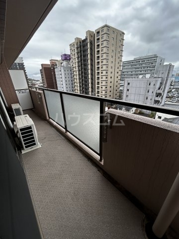 21/30 バルコニー
