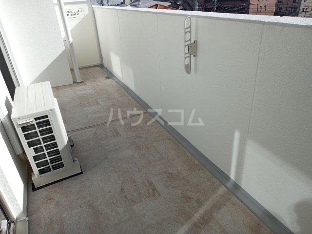 20/30 バルコニー