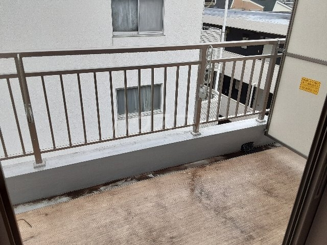 17/30 バルコニー