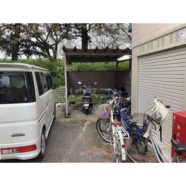 17/20 駐車場