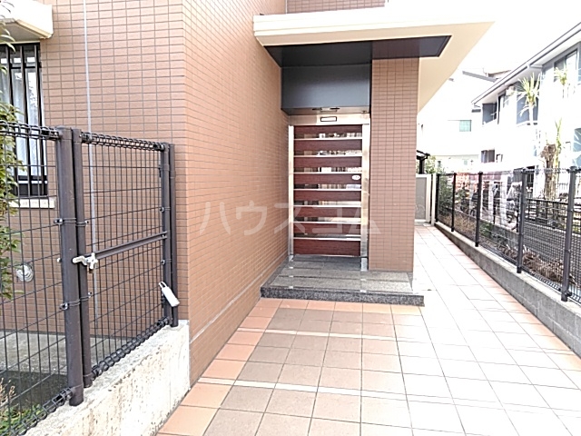2/25 外観