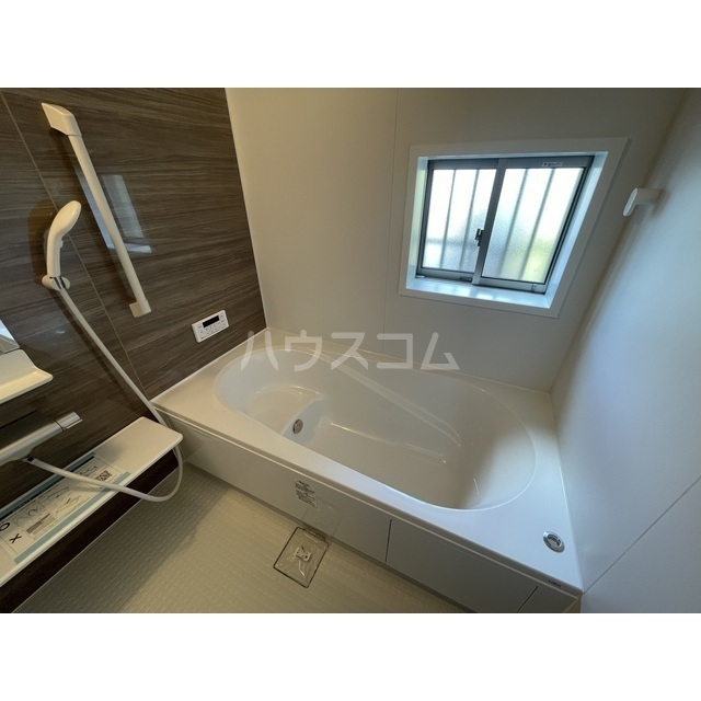 20/30 浴室