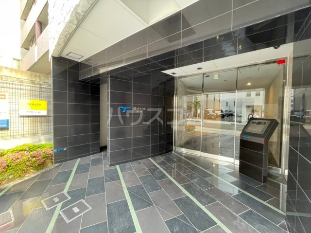 29/30 エントランス