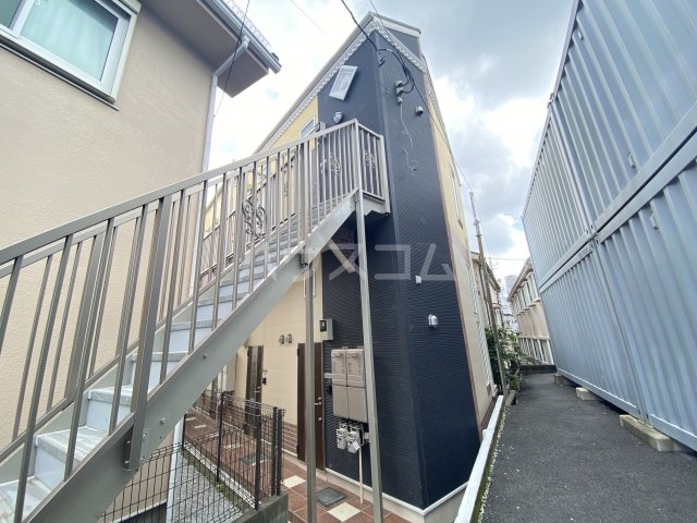 2/30 外観