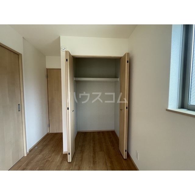 13/30 収納