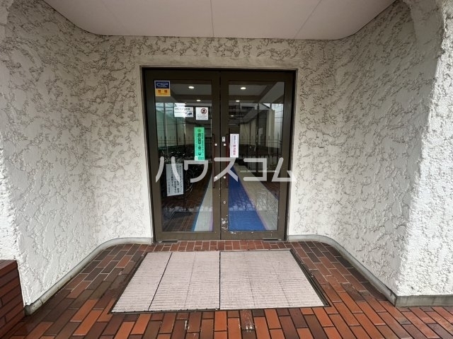 3/5 エントランス