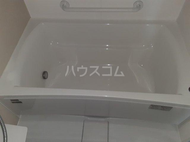 16/30 浴室