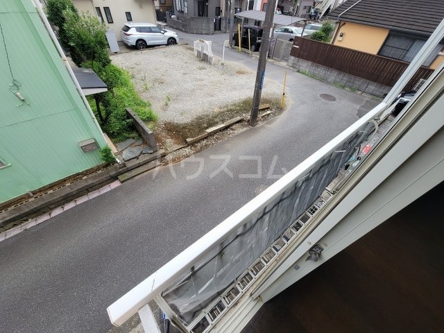 19/30 バルコニー