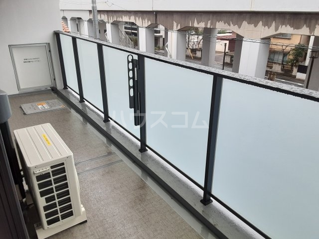 23/30 バルコニー