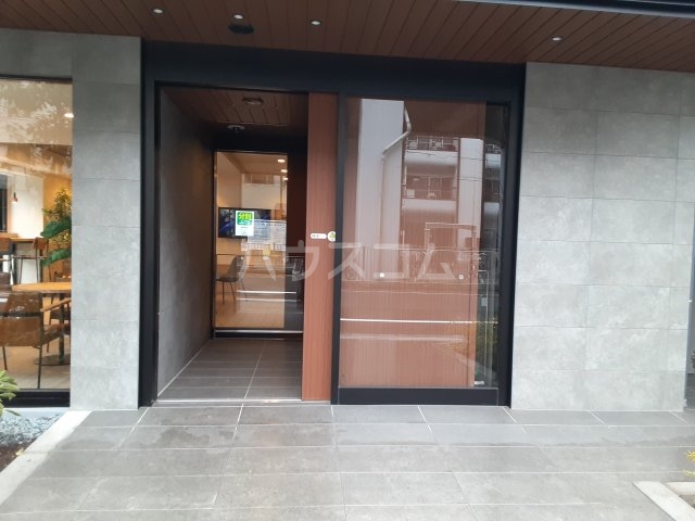 3/5 エントランス