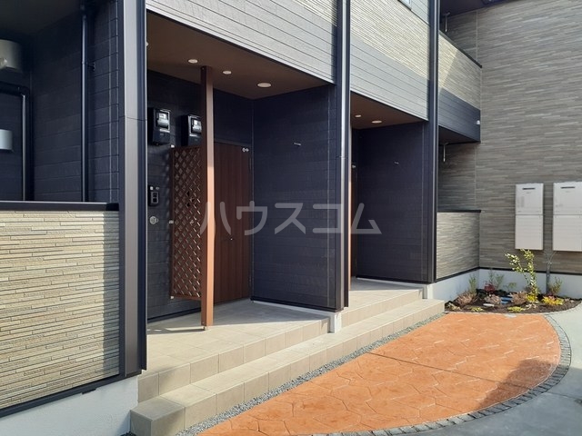 17/24 エントランス