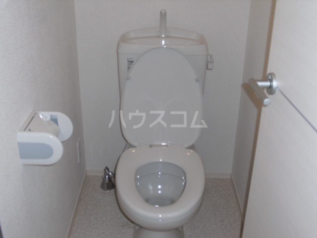13/30 トイレ