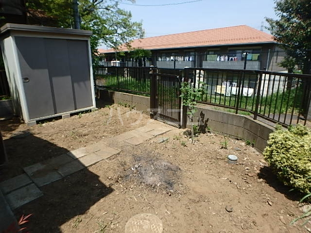 22/30 エントランス