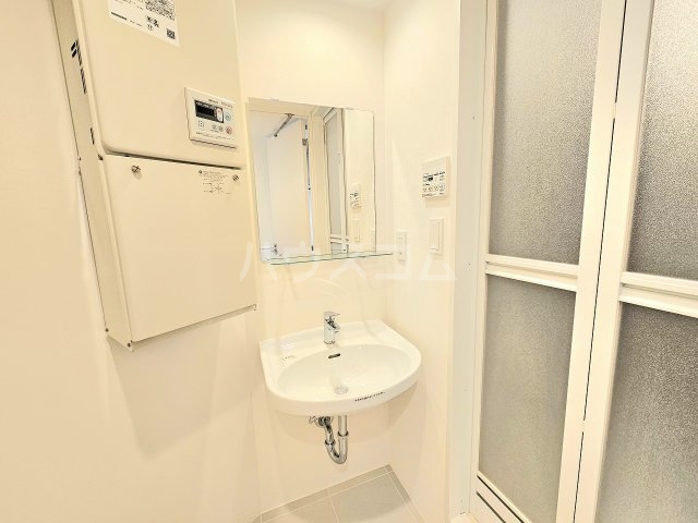 13/30 洗面
