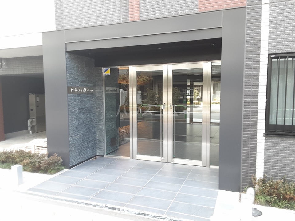 3/5 エントランス