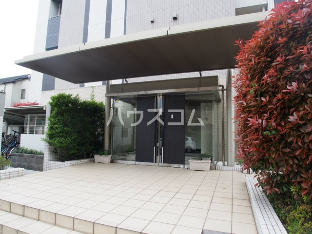 15/25 エントランス