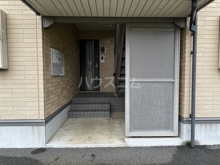 17/21 エントランス