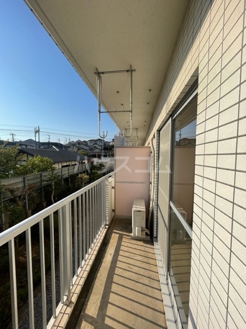 17/27 バルコニー