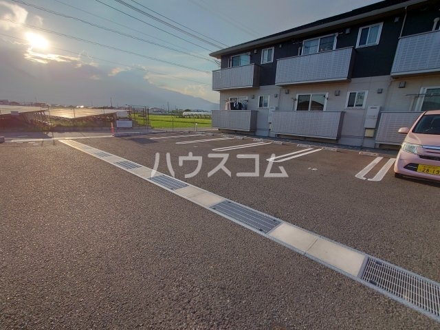 15/16 駐車場