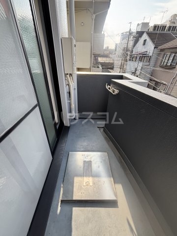 18/30 バルコニー