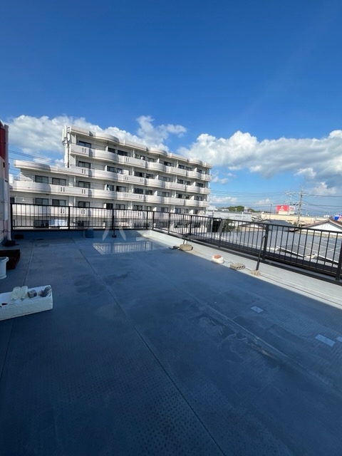 20/30 バルコニー