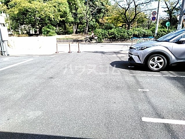 21/30 駐車場