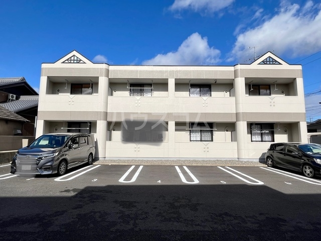 14/21 駐車場