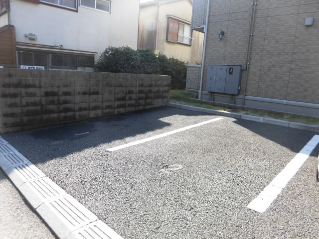 19/27 駐車場