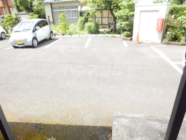 2/10 駐車場