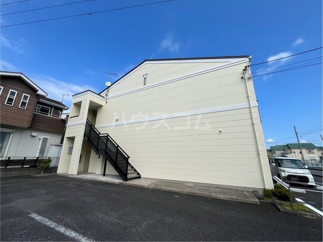 24/28 エントランス