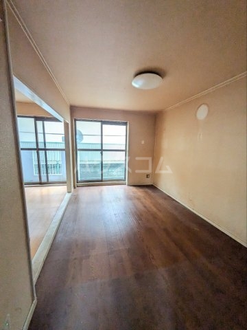 2/5 リビング/ダイニング