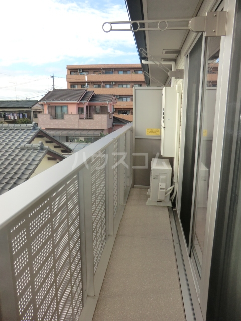 18/30 バルコニー